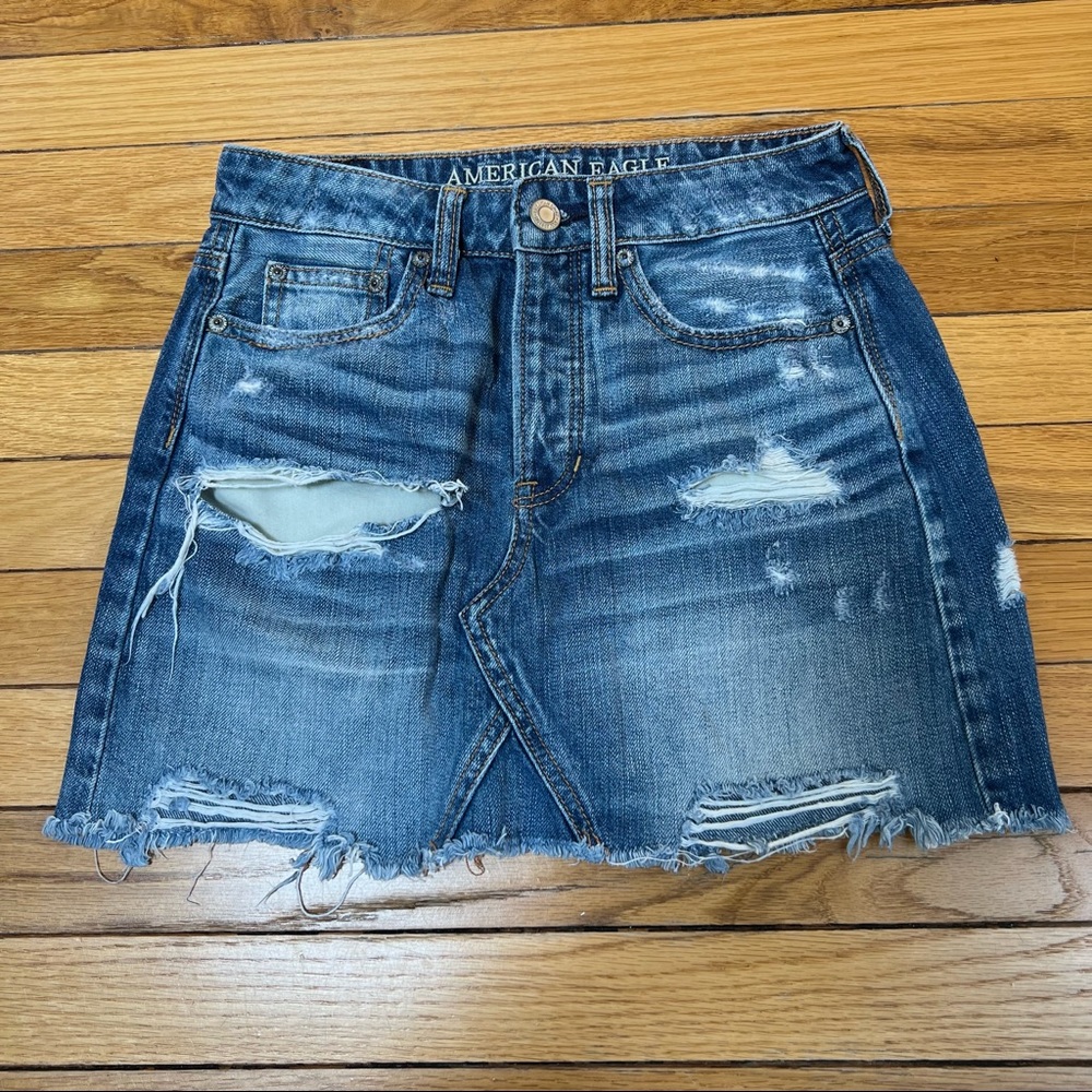 american eagle distressed button fly jean skirt 00 regular